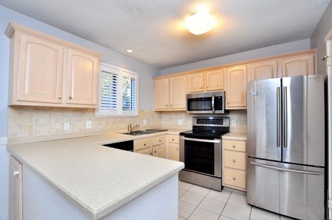 Tiny photo for 278 Heritage Village #B, Southbury, CT 06488 (MLS # 24143179)