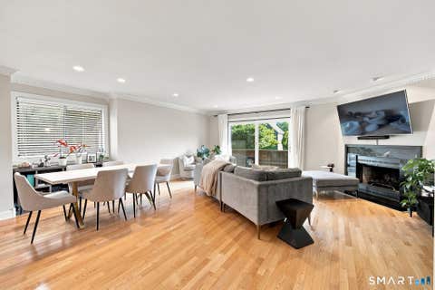 Photo of 455 Hope Street #1E, Stamford, CT 06906 (MLS # 24202288)