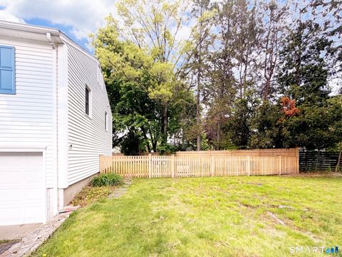 Tiny photo for 4 Cranbury Woods Road, Norwalk, CT 06851 (MLS # 24175795)