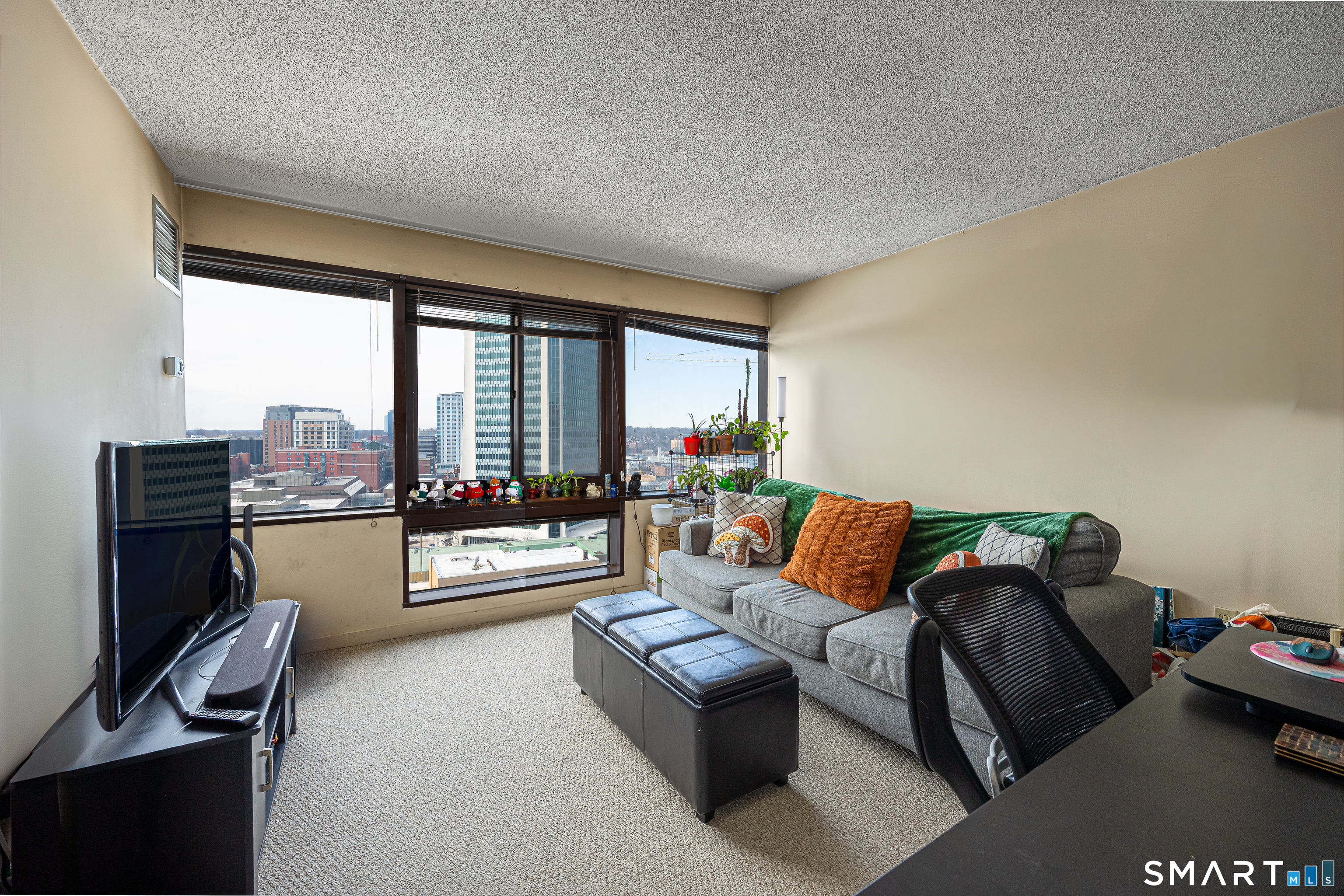 127 Greyrock Place 1611