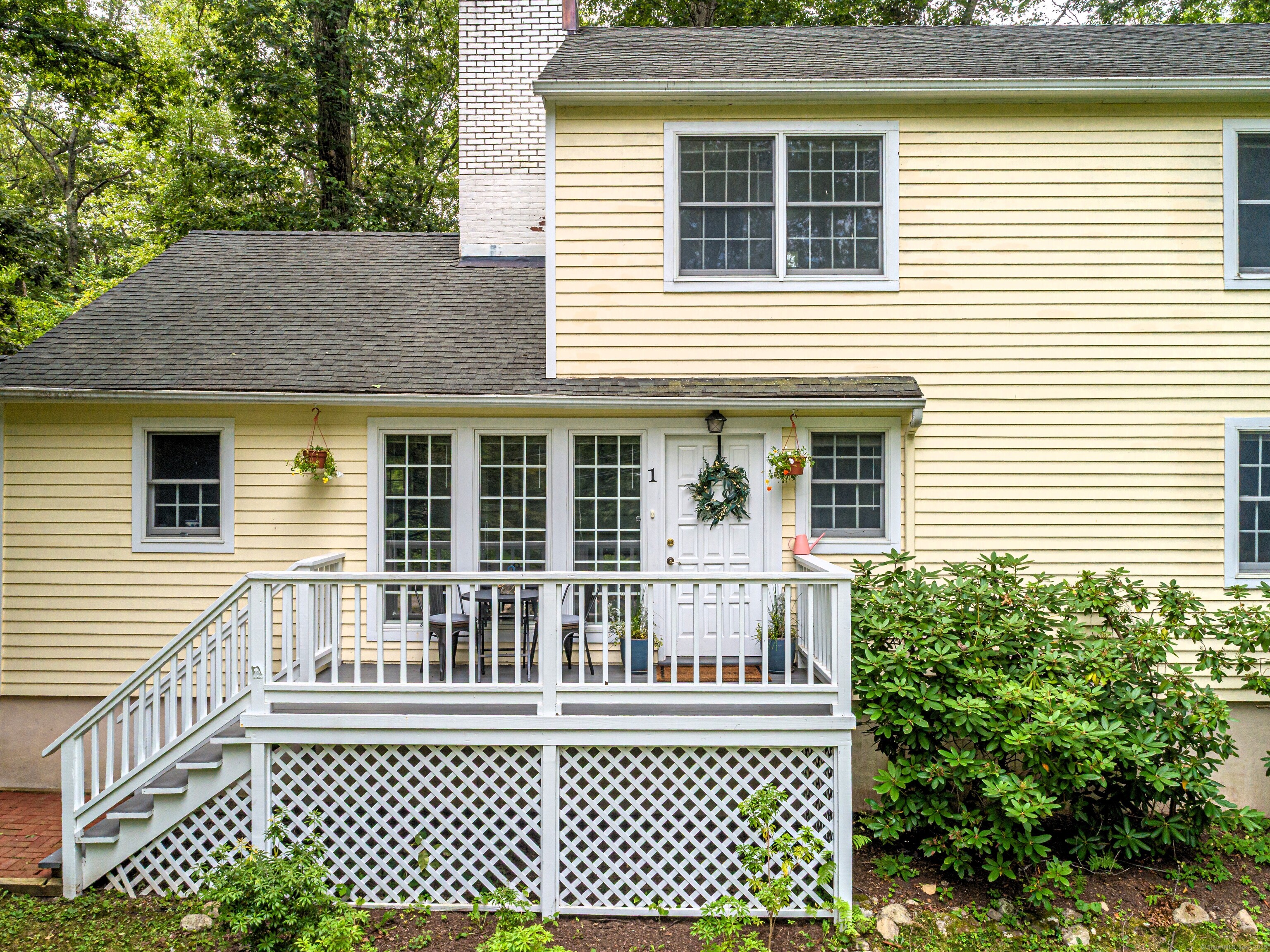 1 Graystone Lane