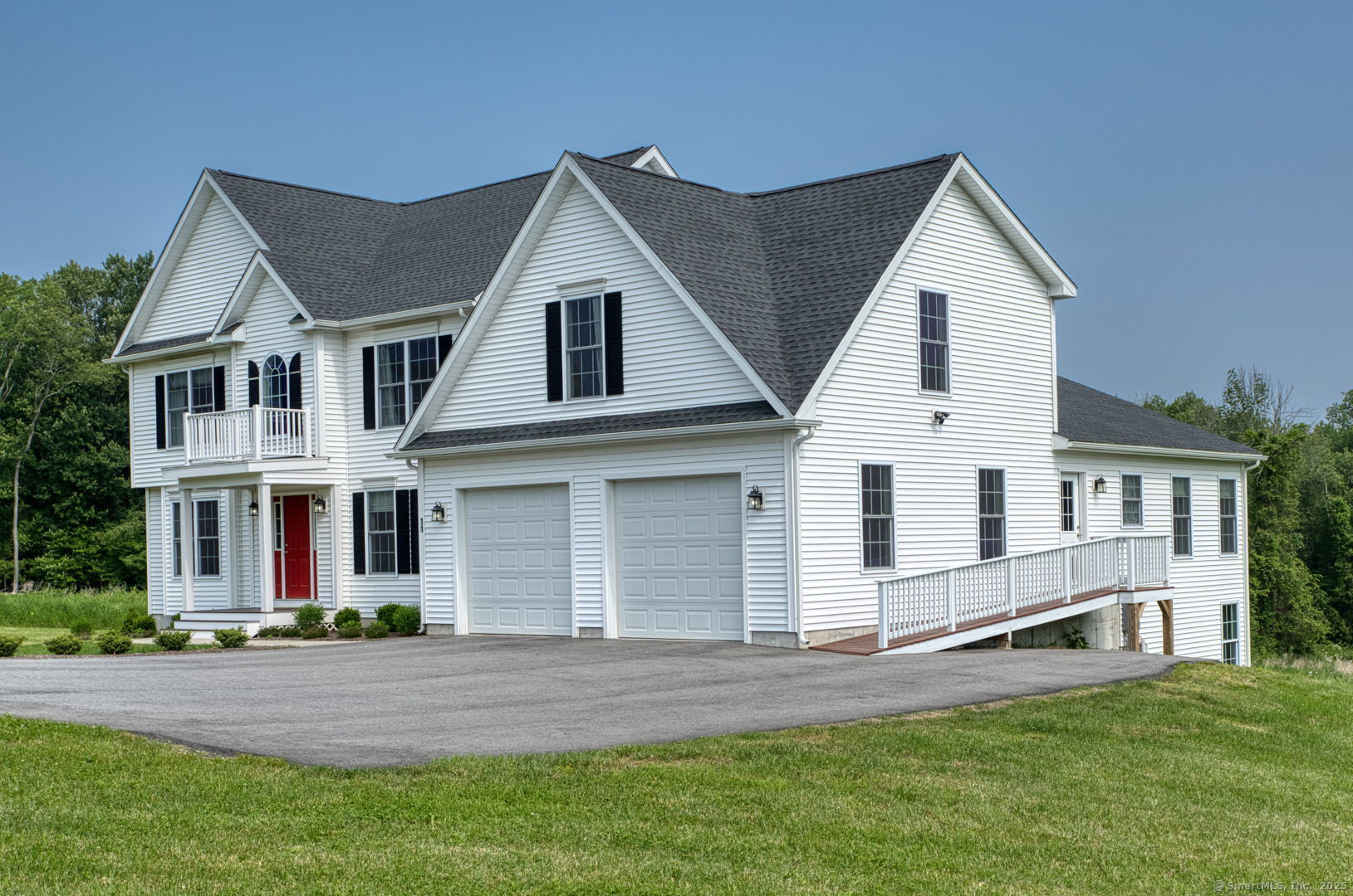 11 Sunrise Drive