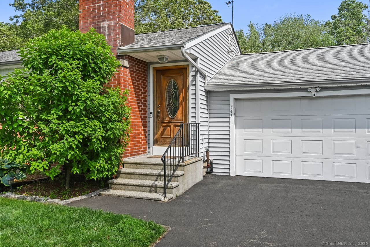 447 Howellton Road