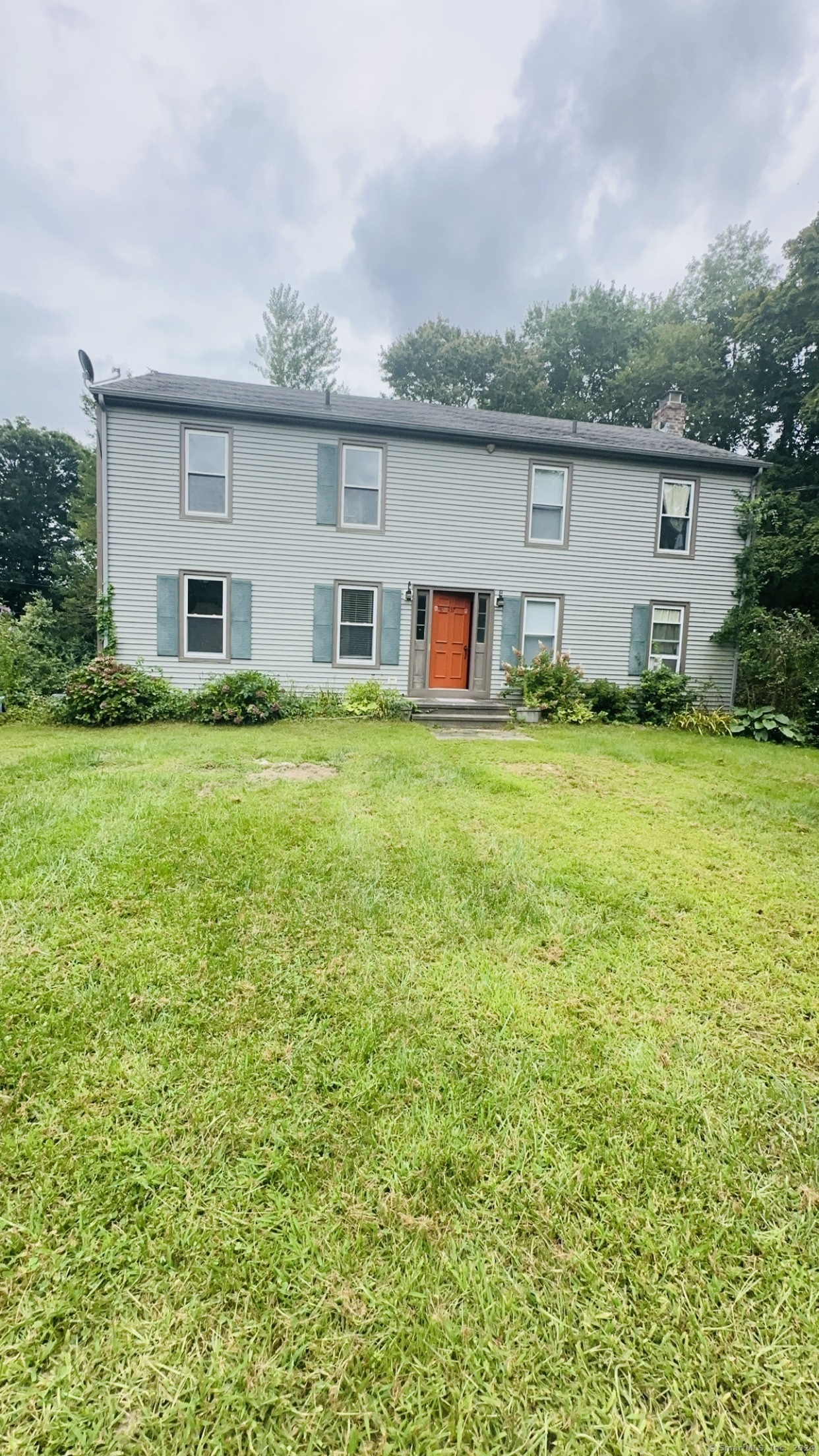 137 West Bridge Street A, Deep River, Connecticut - 3 Bedrooms  
2 Bathrooms  
7 Rooms - 