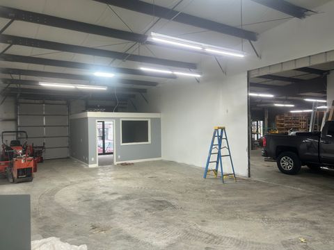 Tiny photo for 9 Moody Street #7-10, Enfield, CT 06082 (MLS # 24137171)