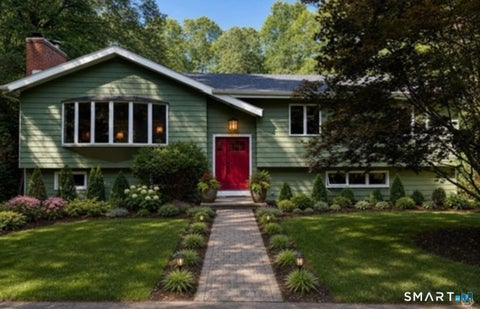 Photo of 4 Green Valley Lake Road, Old Lyme, CT 06371 (MLS # 24208884)