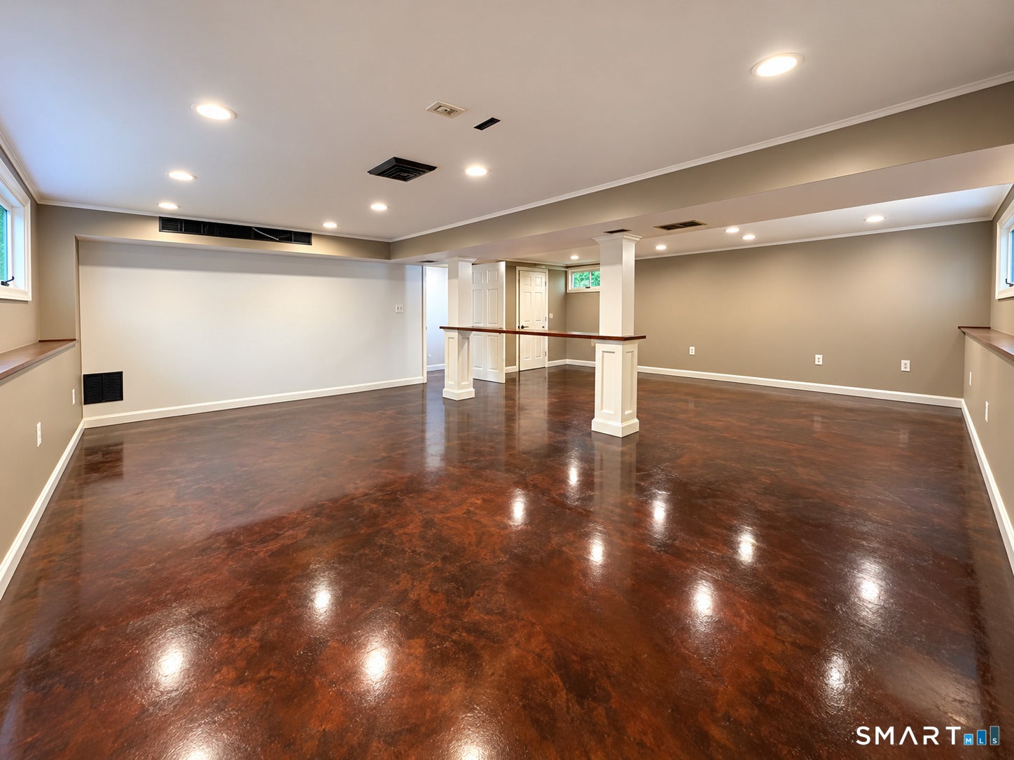 4 Green Valley Lake Road