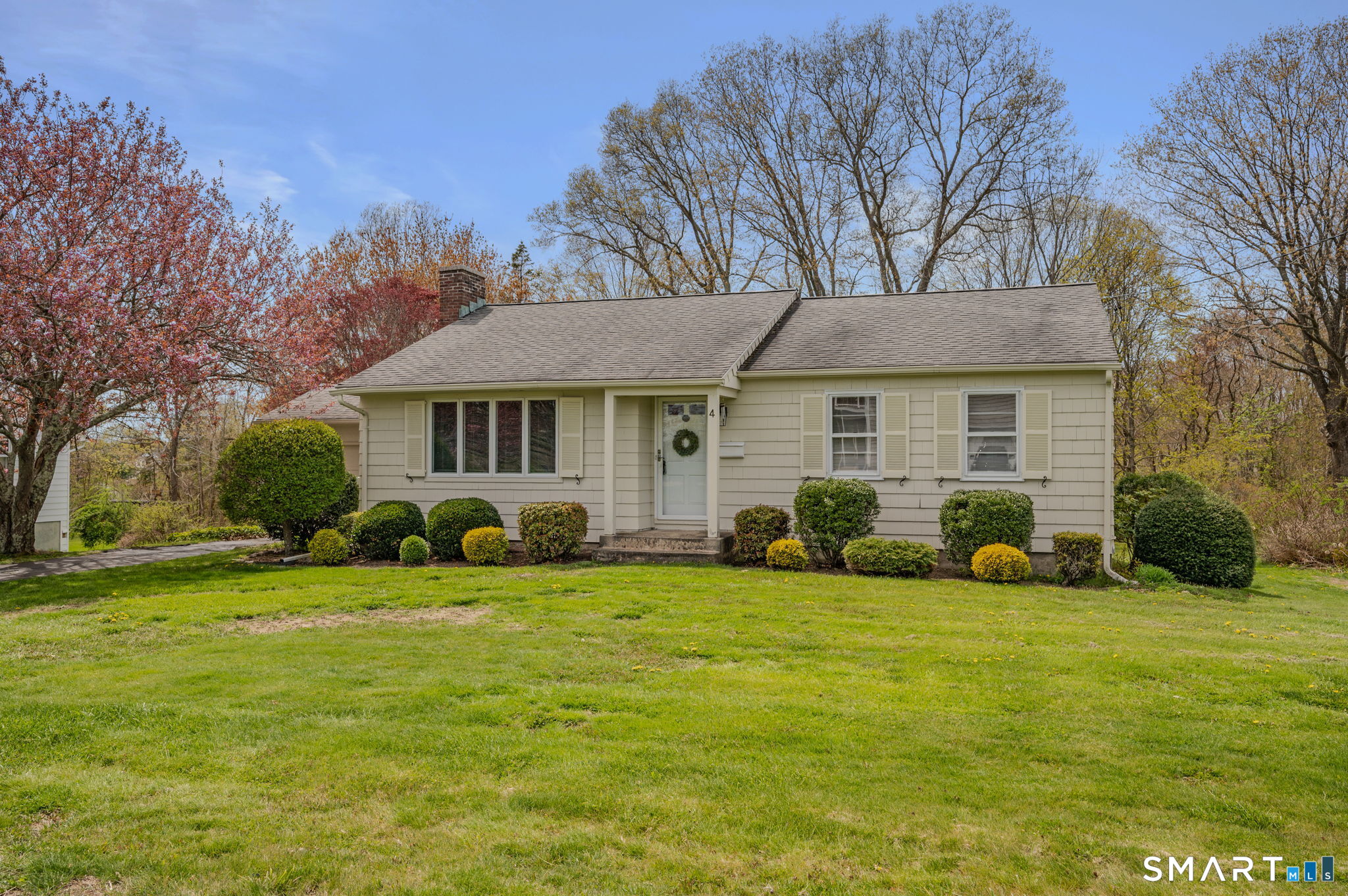 4 Champlin Hill Court
