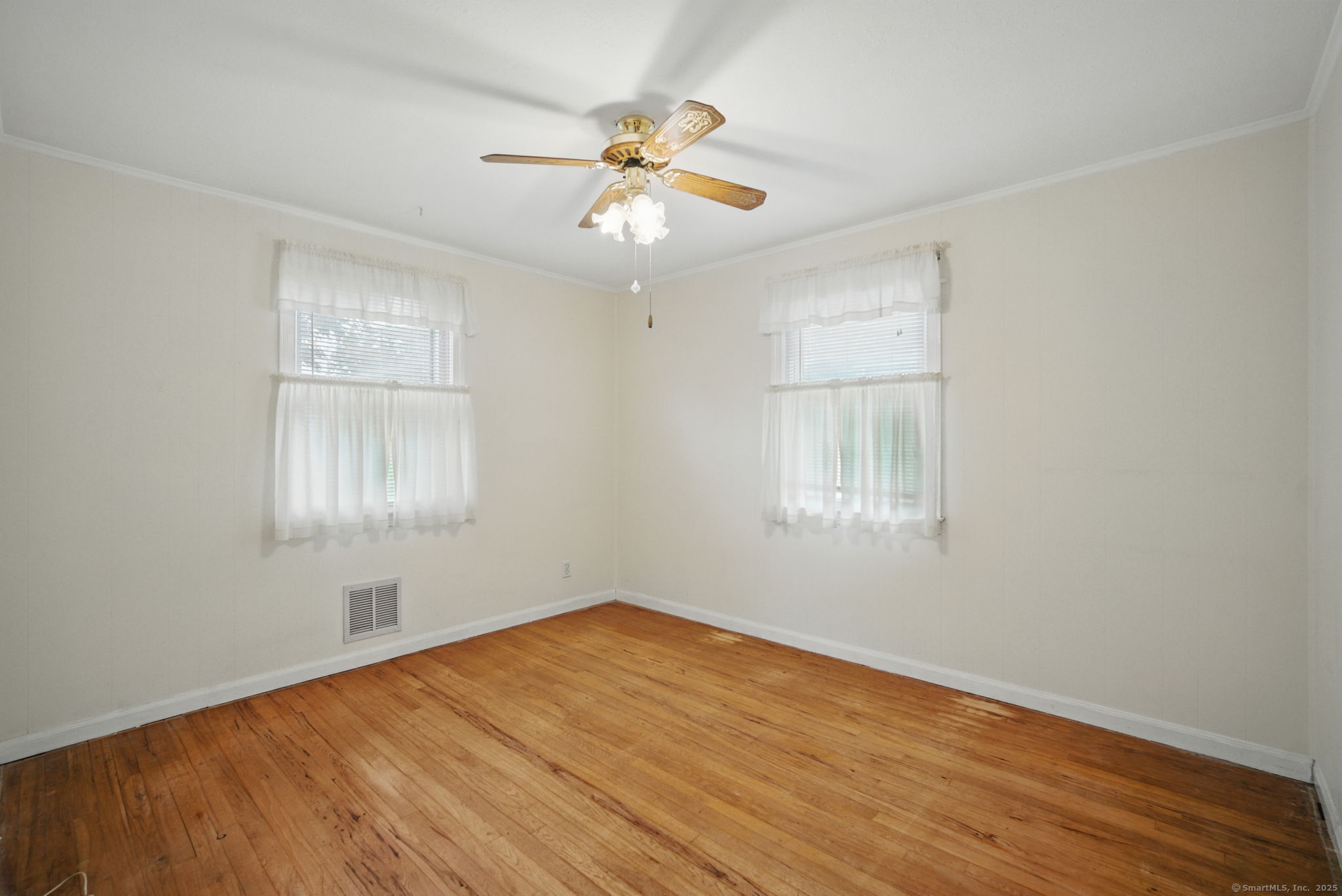 Rocky Hill, Connecticut 06067, United States, 2 Bedrooms Bedrooms, ,1 BathroomBathrooms,Residential,Active,149652