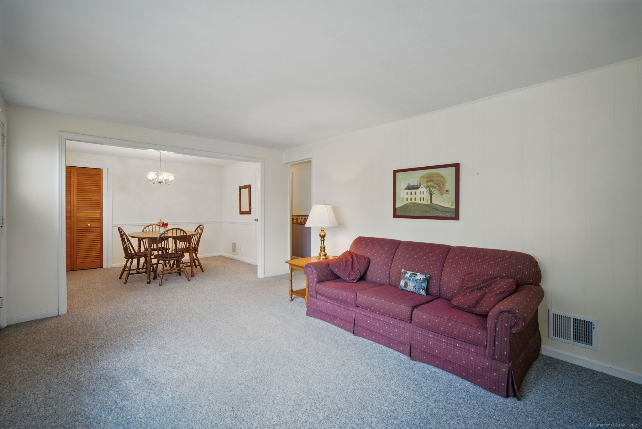 Rocky Hill, Connecticut 06067, United States, 2 Bedrooms Bedrooms, ,1 BathroomBathrooms,Residential,Active,149652