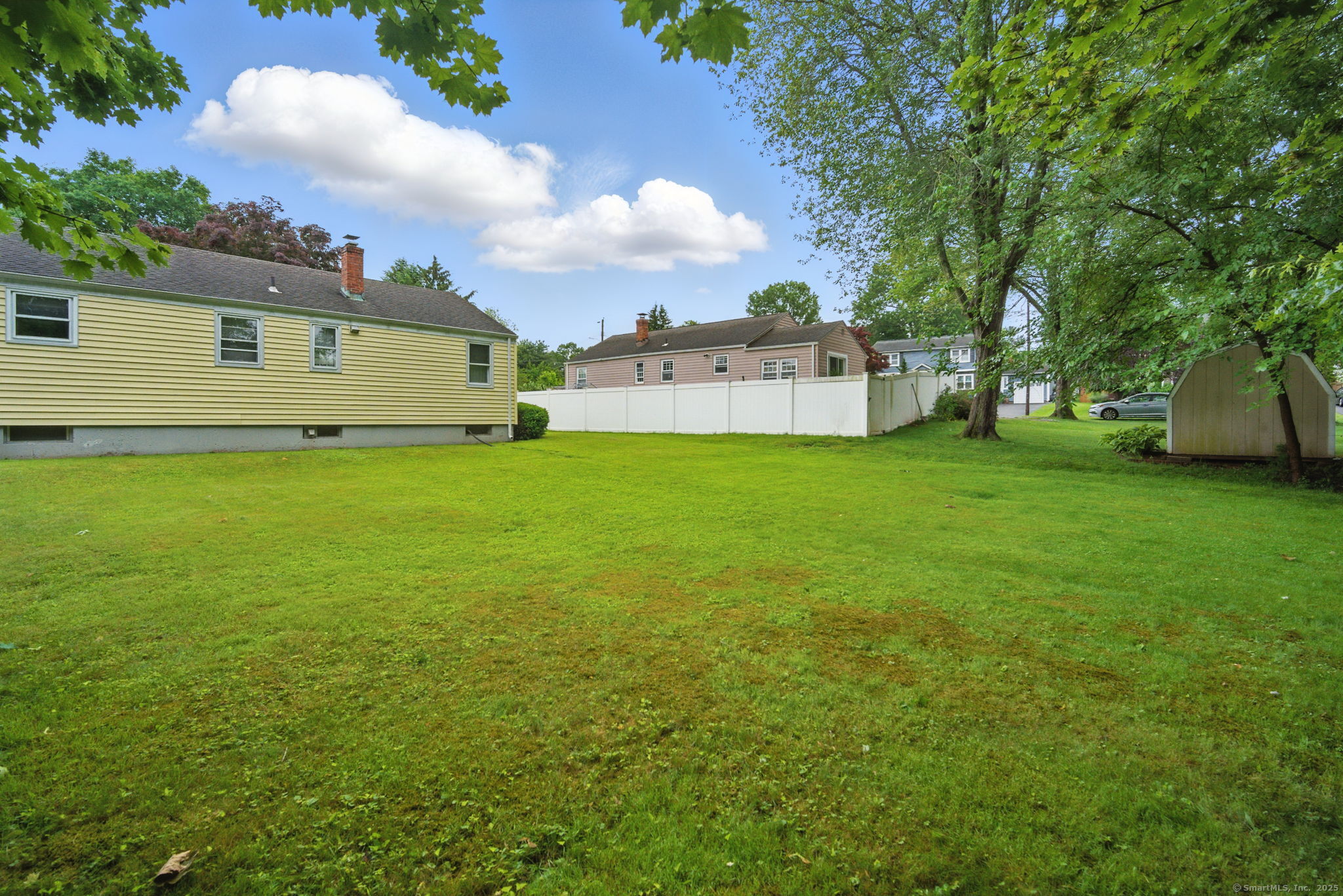 Rocky Hill, Connecticut 06067, United States, 2 Bedrooms Bedrooms, ,1 BathroomBathrooms,Residential,Active,149652