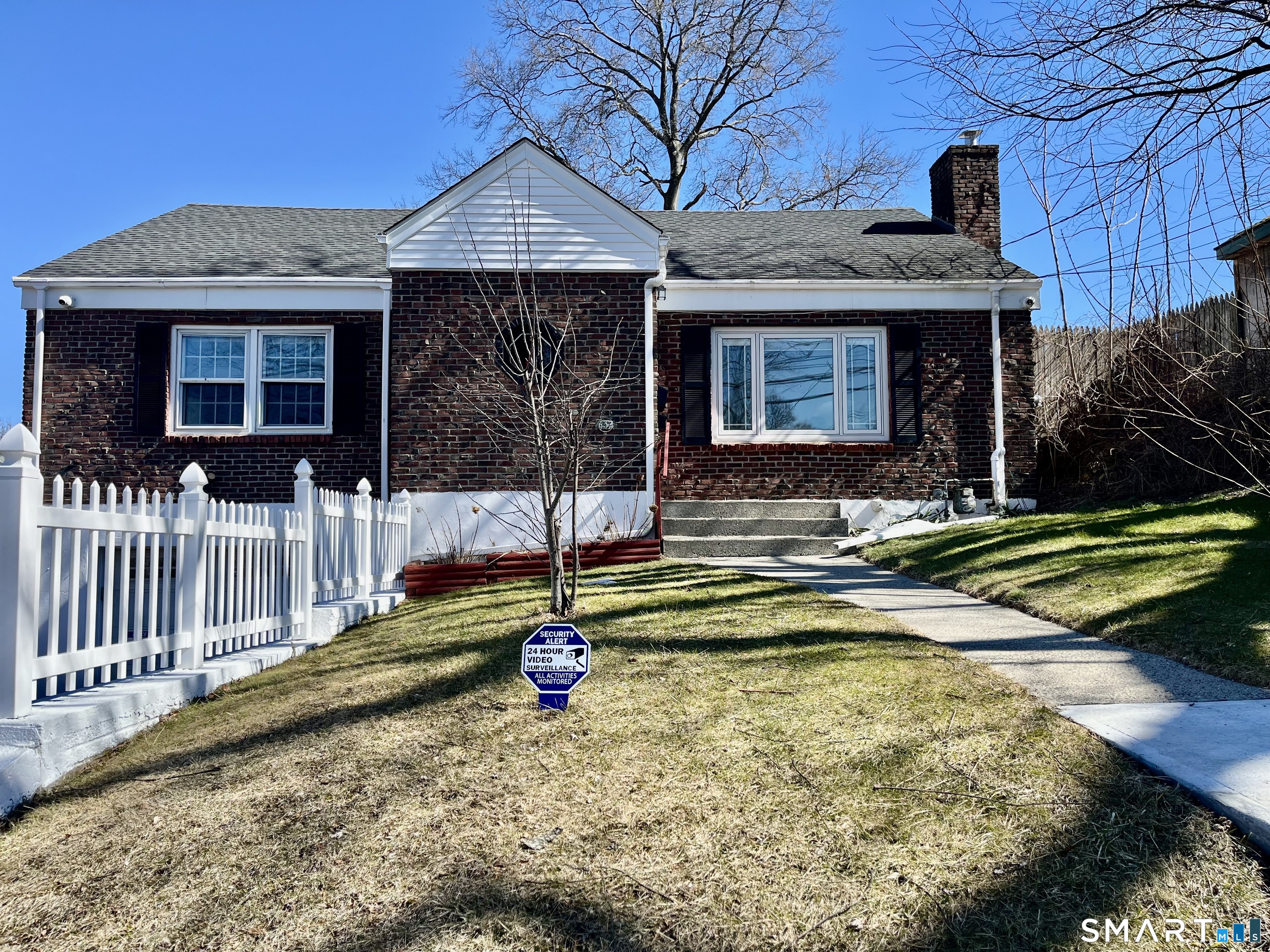 657 Naugatuck Avenue