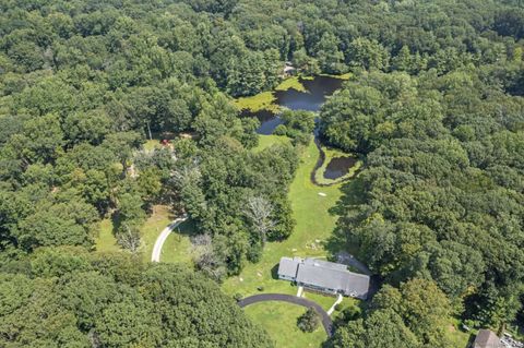 106 Wyldewood Road Easton CT 06612