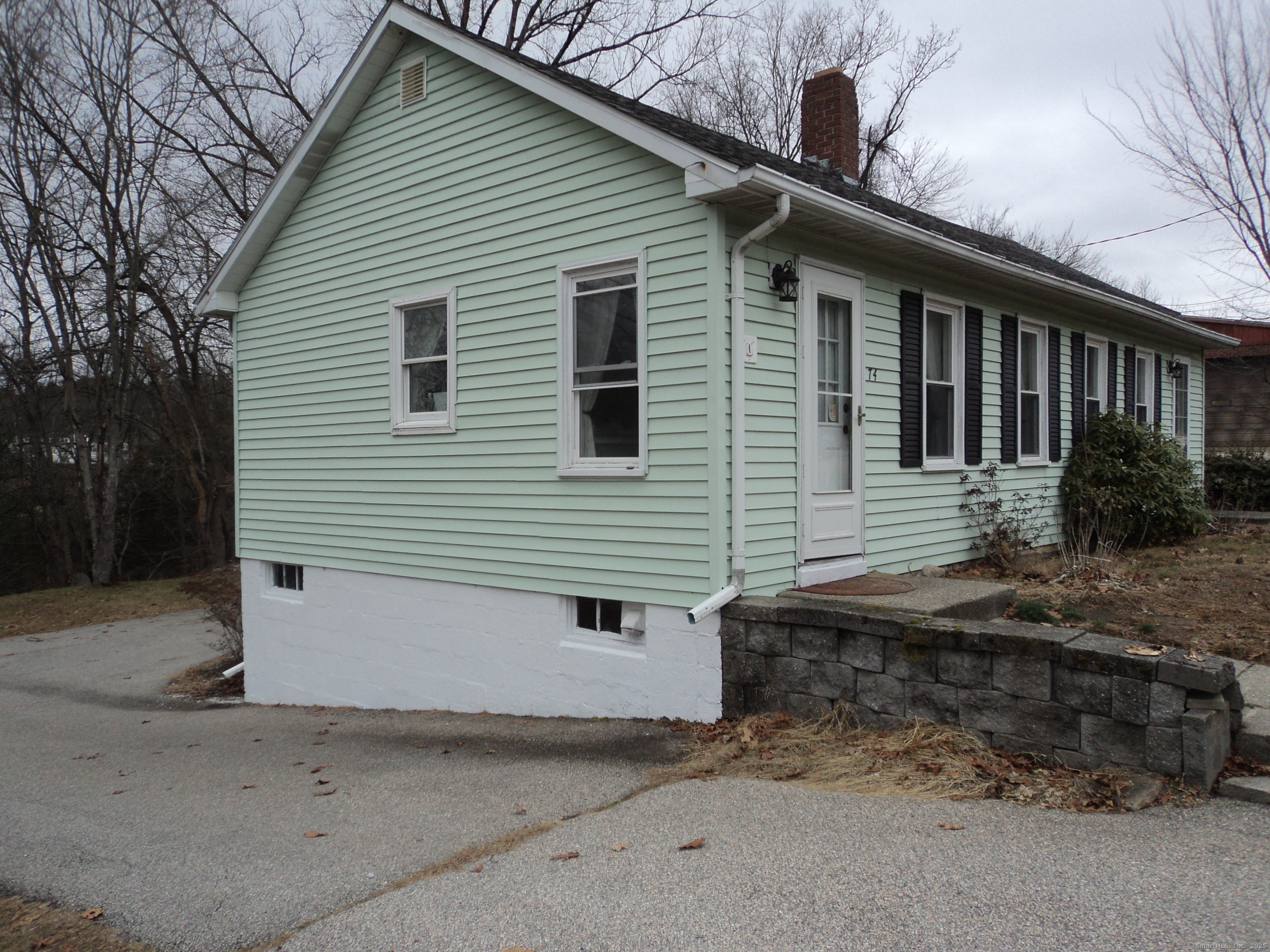 74 Riverside Drive