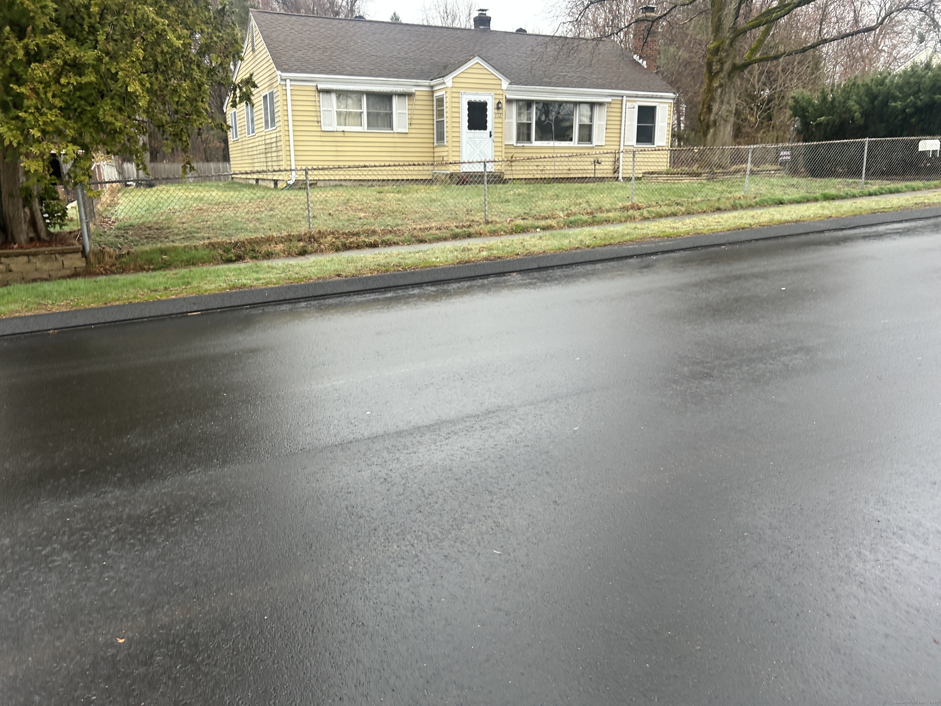 112 Landers Road, East Hartford, Connecticut image 2