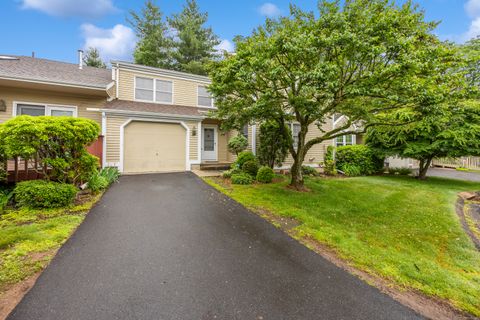 Tiny photo for 543 S Farms Terrace #543, Southington, CT 06489 (MLS # 24102912)