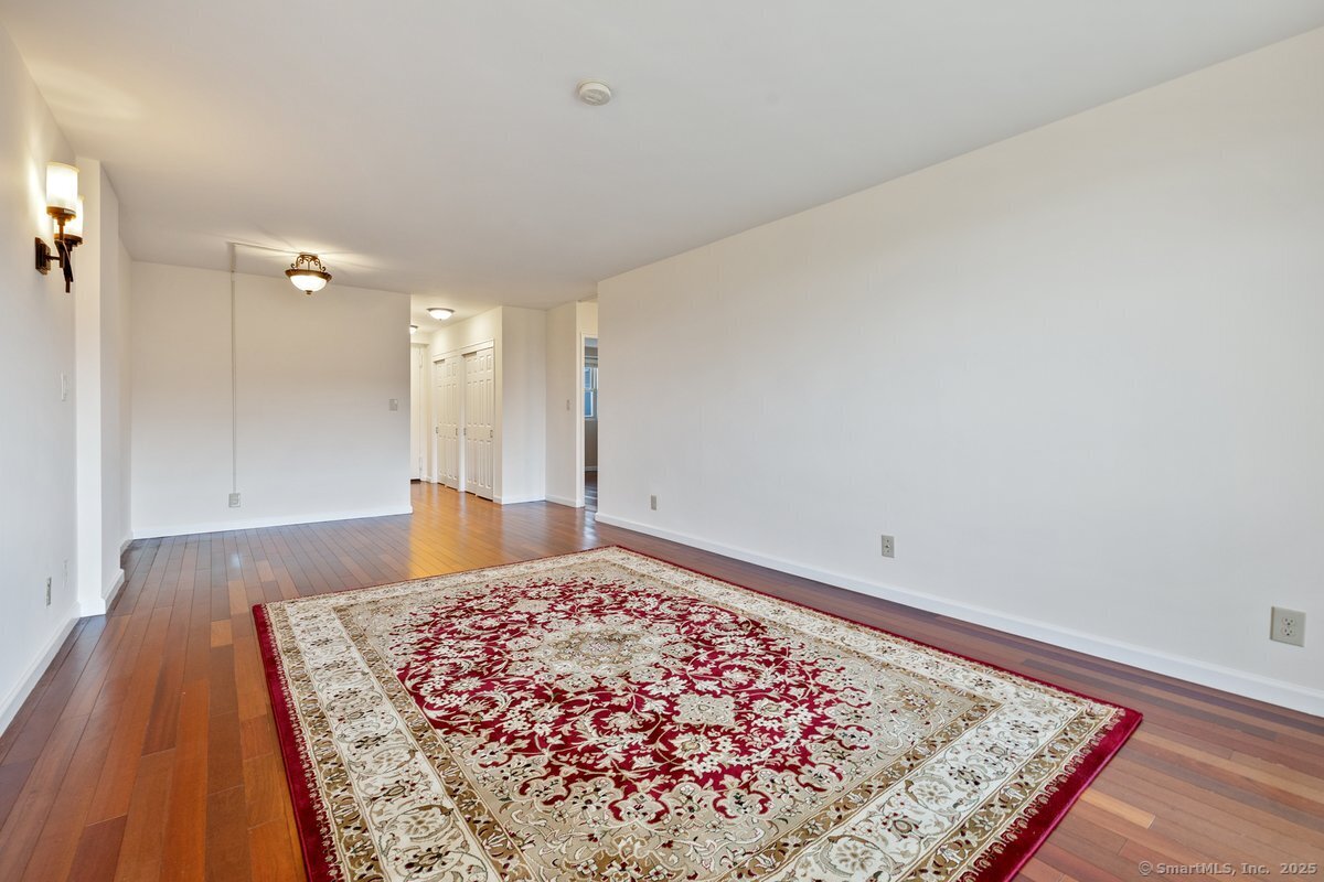 91 Strawberry Hill Avenue #APT 939, Stamford, Connecticut image 3