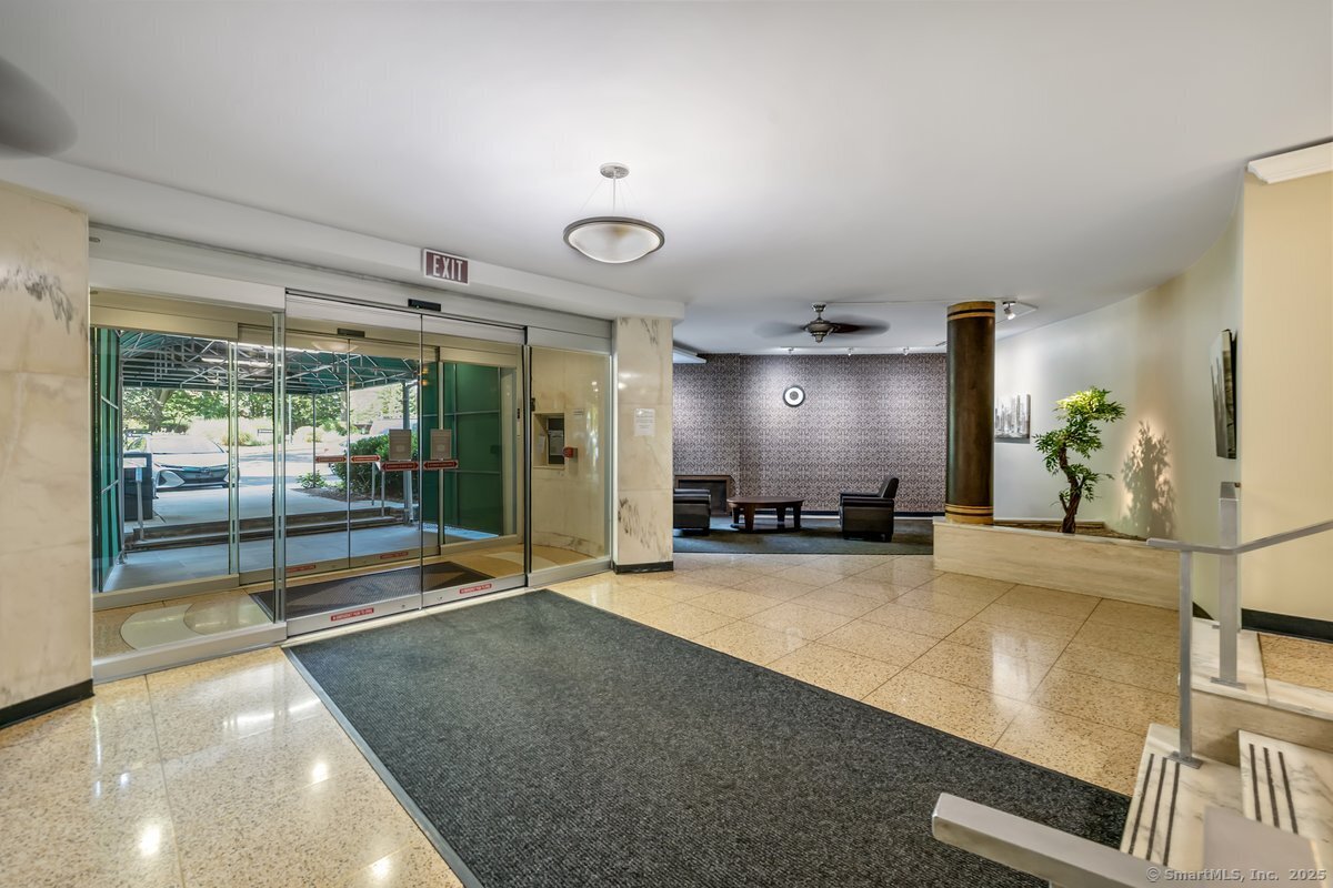 91 Strawberry Hill Avenue #APT 939, Stamford, Connecticut image 12