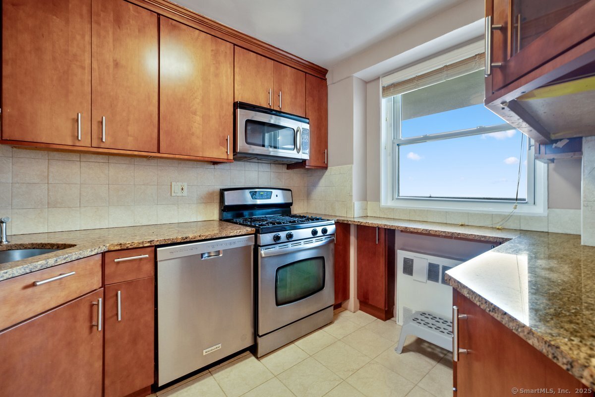 91 Strawberry Hill Avenue #APT 939, Stamford, Connecticut image 5