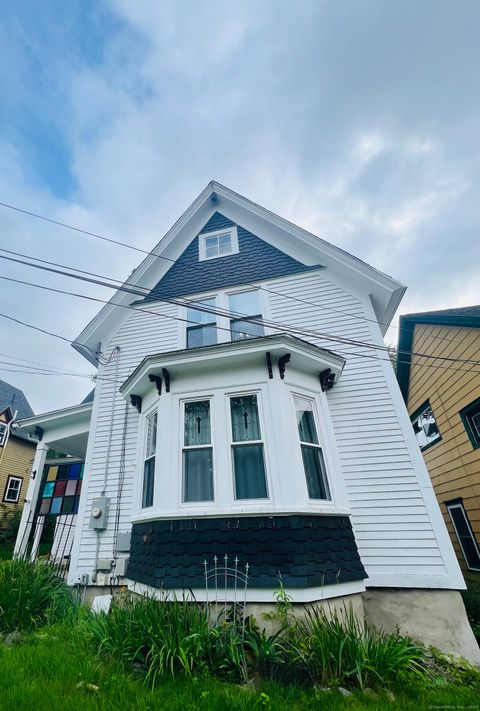 Homes For Sale - 19 Florence Street<br/> Windham County, Putnam, CT 06260