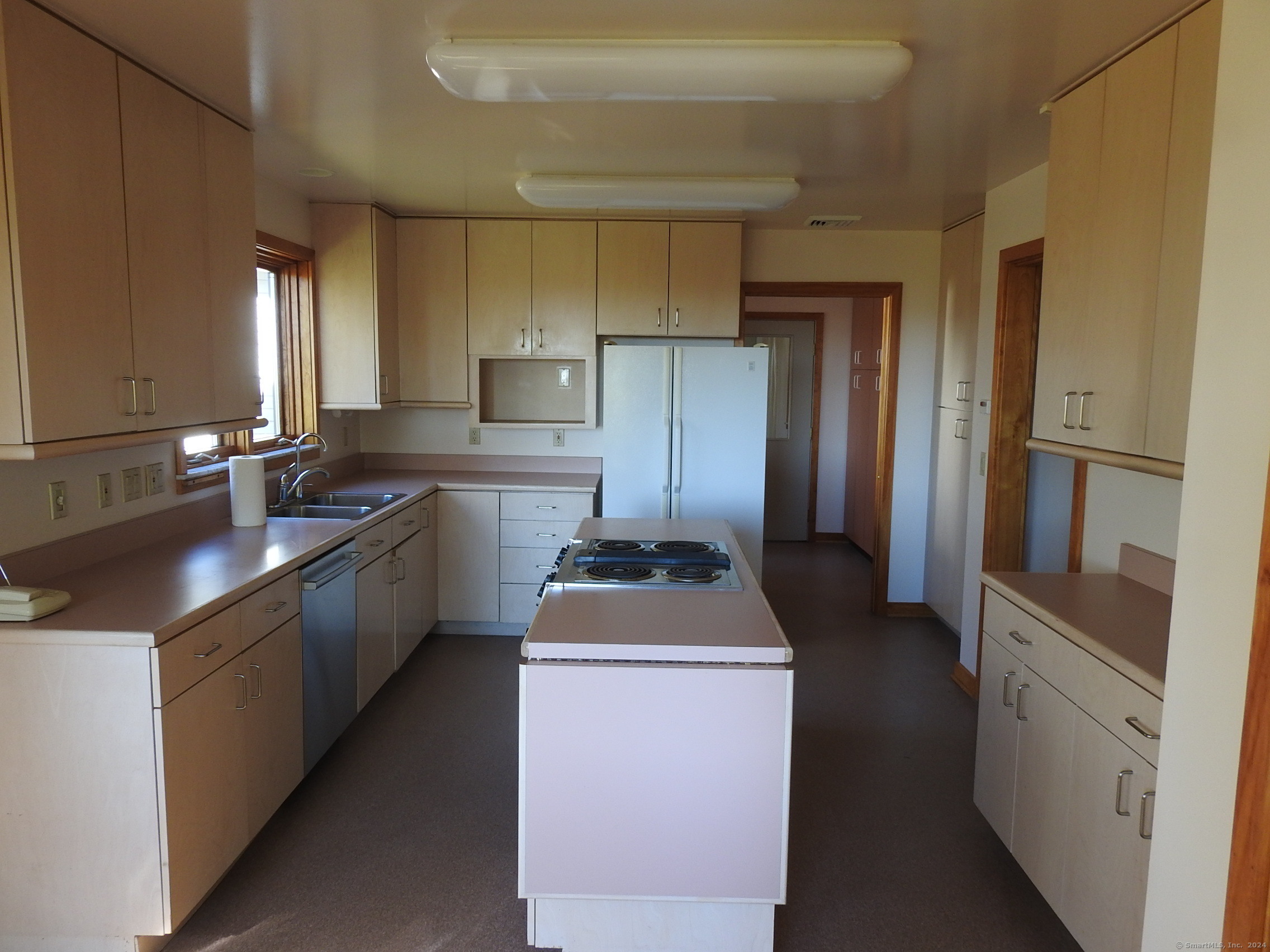 8 Tokone Hills Road, Salisbury, Connecticut image 9