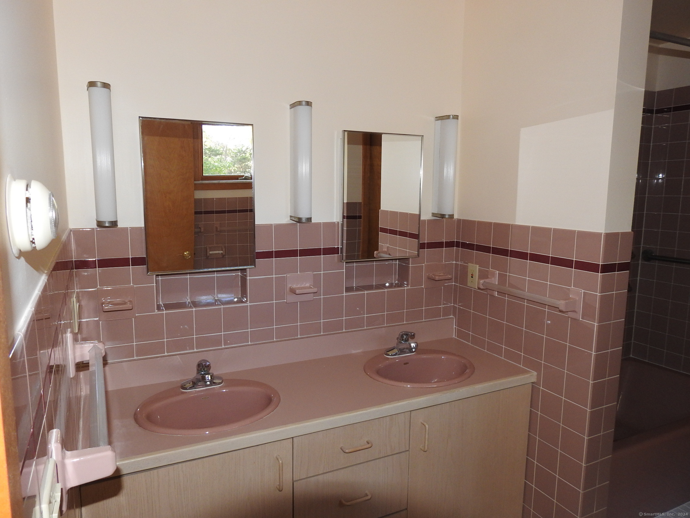 8 Tokone Hills Road, Salisbury, Connecticut image 16