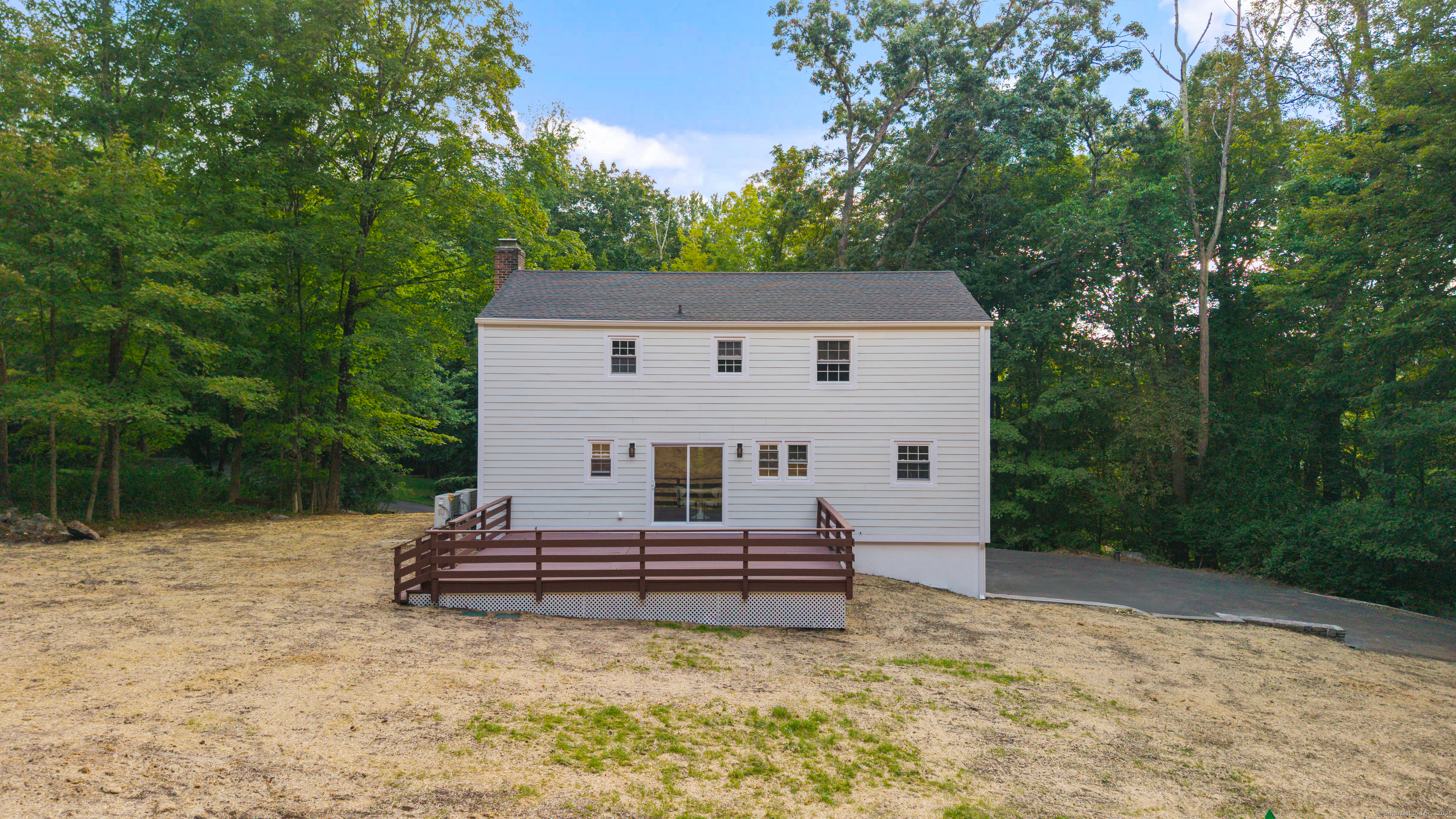 32 Cobblestone Place