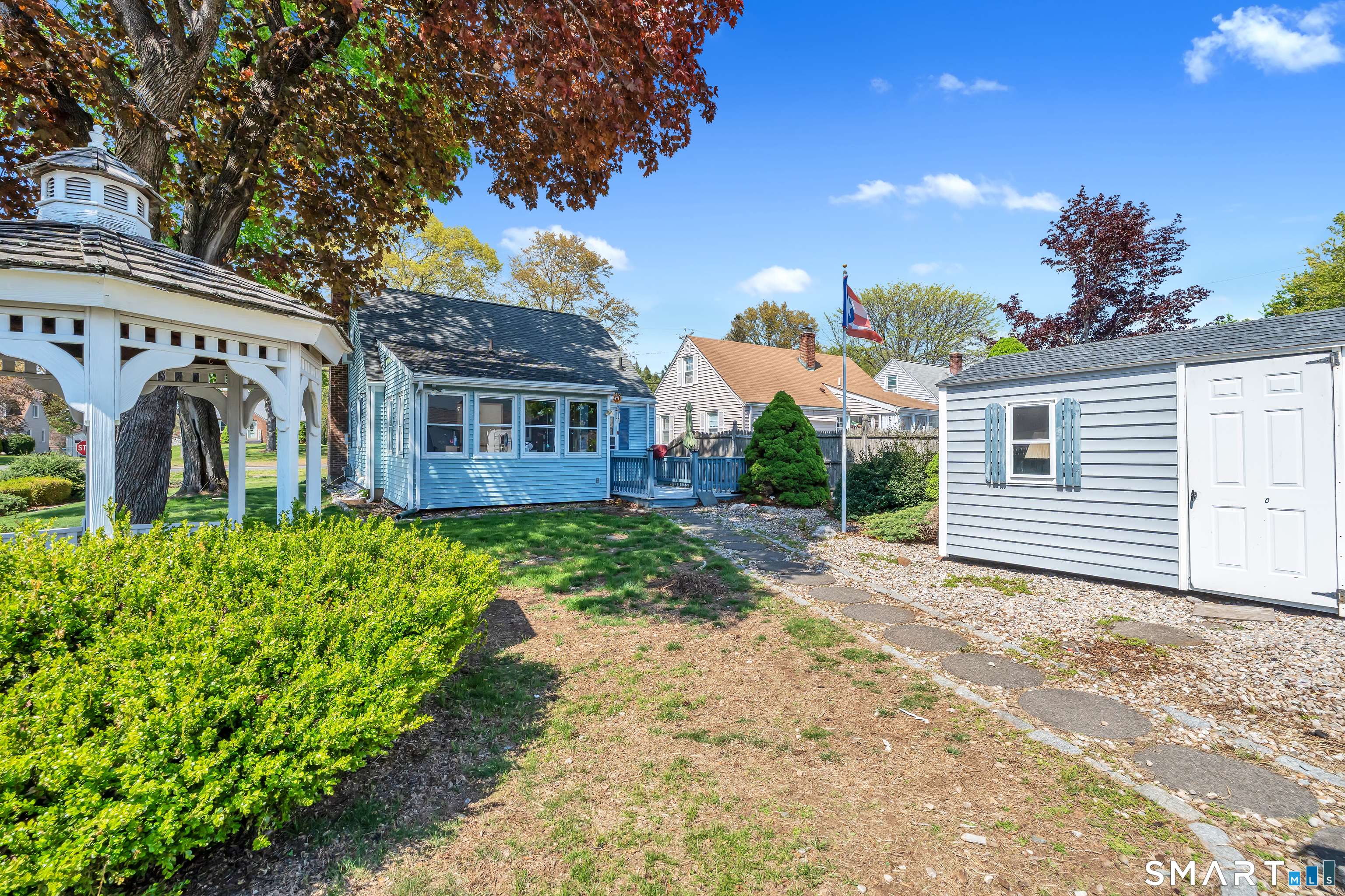 59 Robbins Avenue