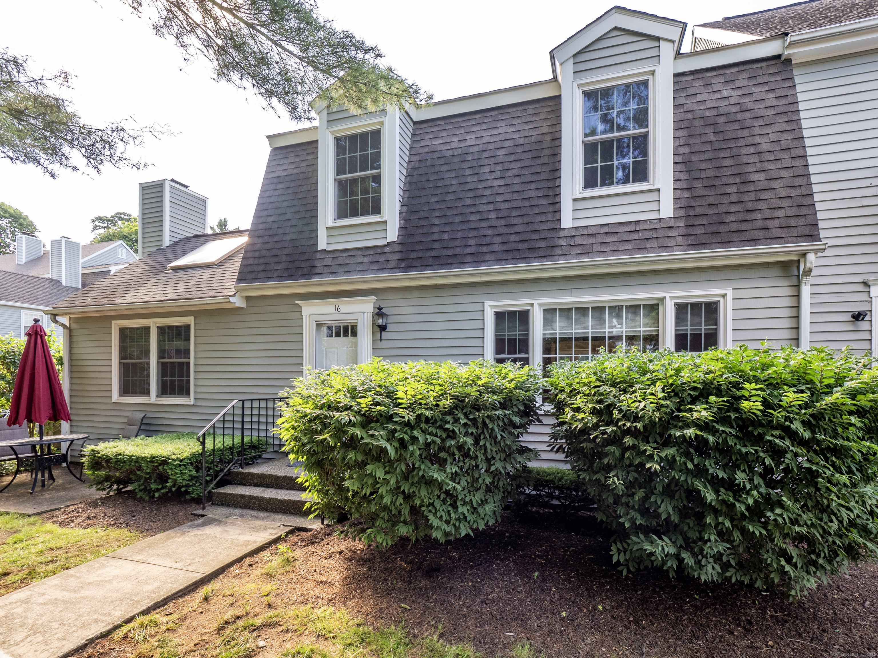19 Prospect Ridge APT 16