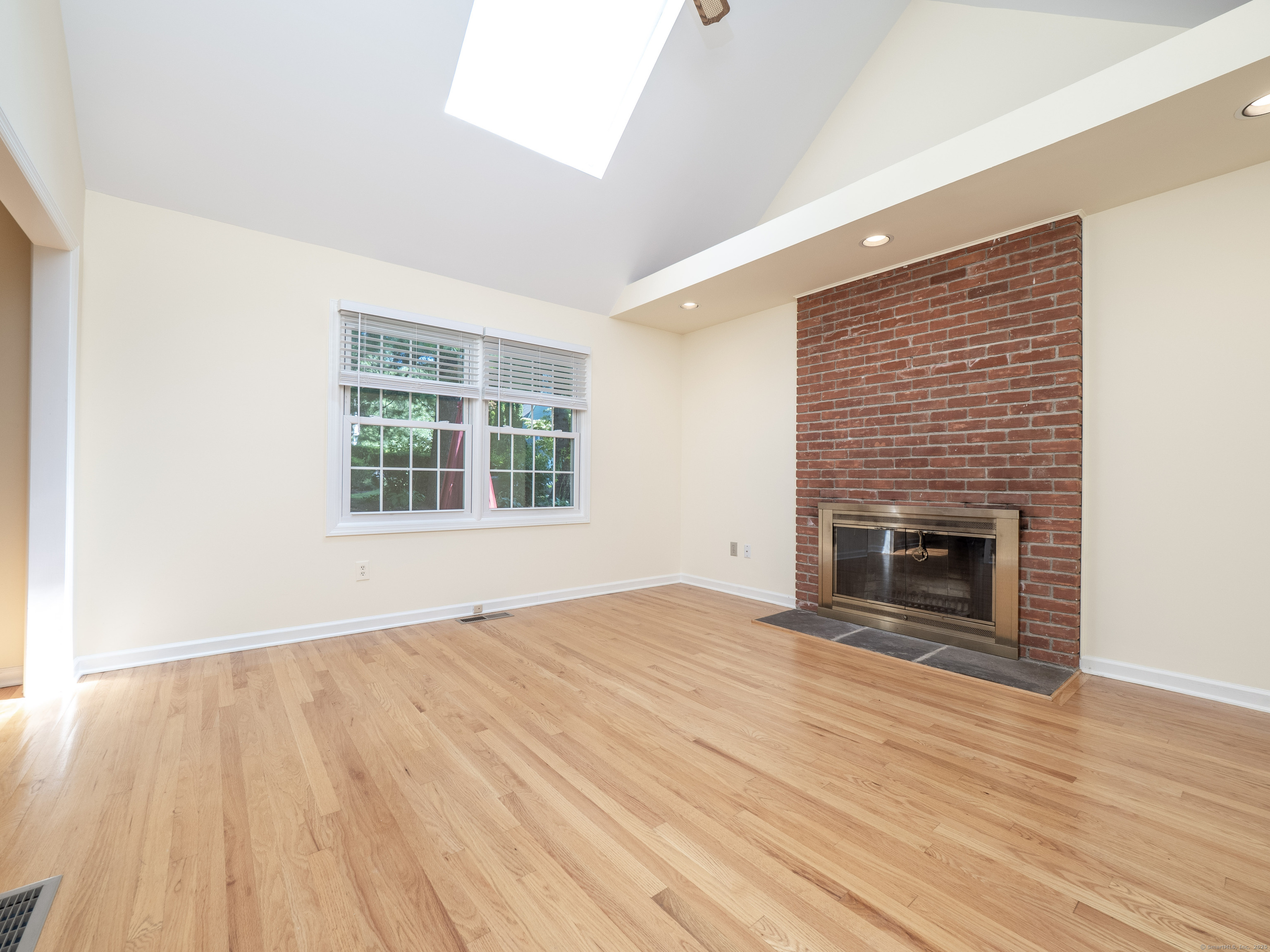 19 Prospect Ridge APT 16