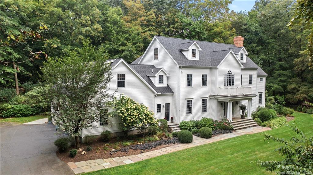 Property for Sale at 100 Valley Road, New Canaan, Connecticut - Bedrooms: 6 
Bathrooms: 7.5 
Rooms: 11  - $2,550,000