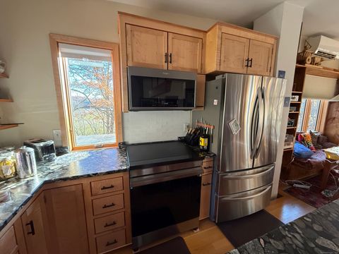 Tiny photo for 113 B Paine Road, Pomfret, CT 06259 (MLS # 24137125)