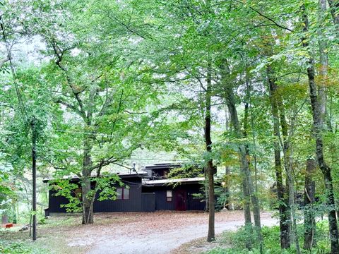 Tiny photo for 113 B Paine Road, Pomfret, CT 06259 (MLS # 24137125)