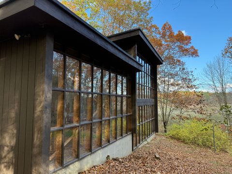 Photo of 113 B Paine Road, Pomfret, CT 06259 (MLS # 24137125)