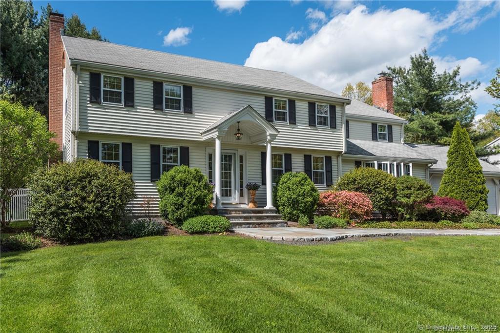 Property for Sale at Winterset Lane, Simsbury, Connecticut - Bedrooms: 4 
Bathrooms: 3 
Rooms: 10  - $750,000