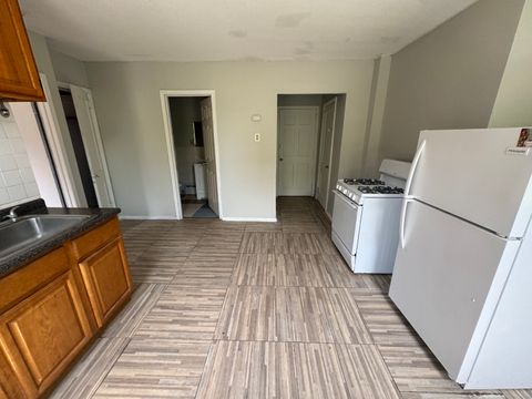 Tiny photo for 143 Putnam Street, Hartford, CT 06106 (MLS # 24168370)