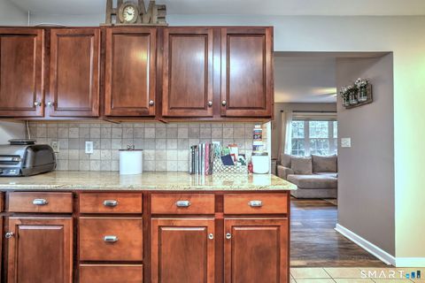 Tiny photo for 663 West Avenue #A22, Milford, CT 06461 (MLS # 24155077)