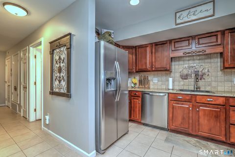 Tiny photo for 663 West Avenue #A22, Milford, CT 06461 (MLS # 24155077)