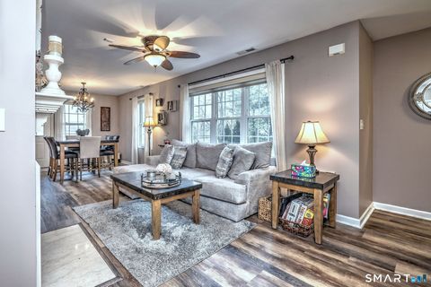 Tiny photo for 663 West Avenue #A22, Milford, CT 06461 (MLS # 24155077)