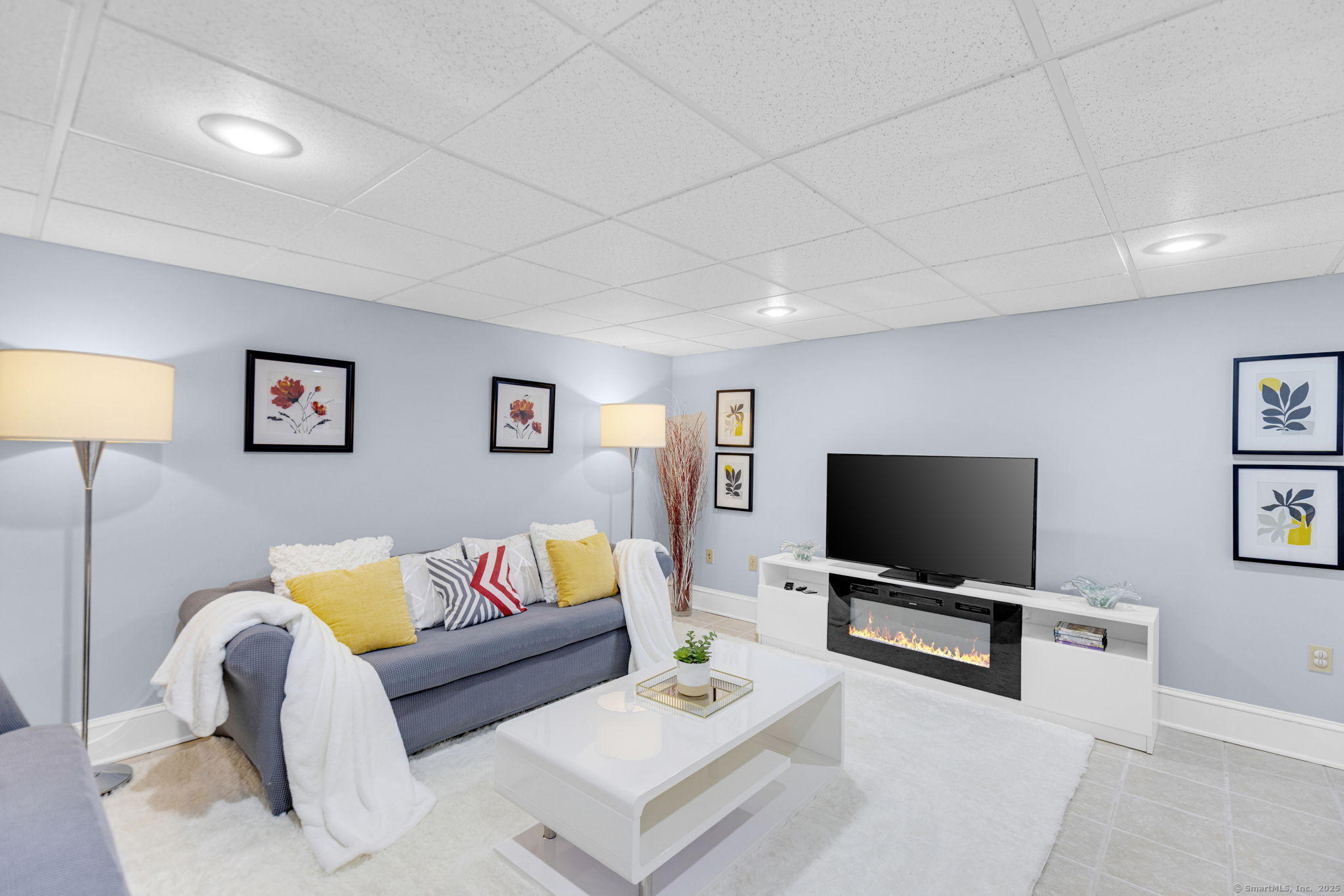 Portland, Connecticut 06480, United States, 3 Bedrooms Bedrooms, ,2 BathroomsBathrooms,Residential,Coming Soon,228309