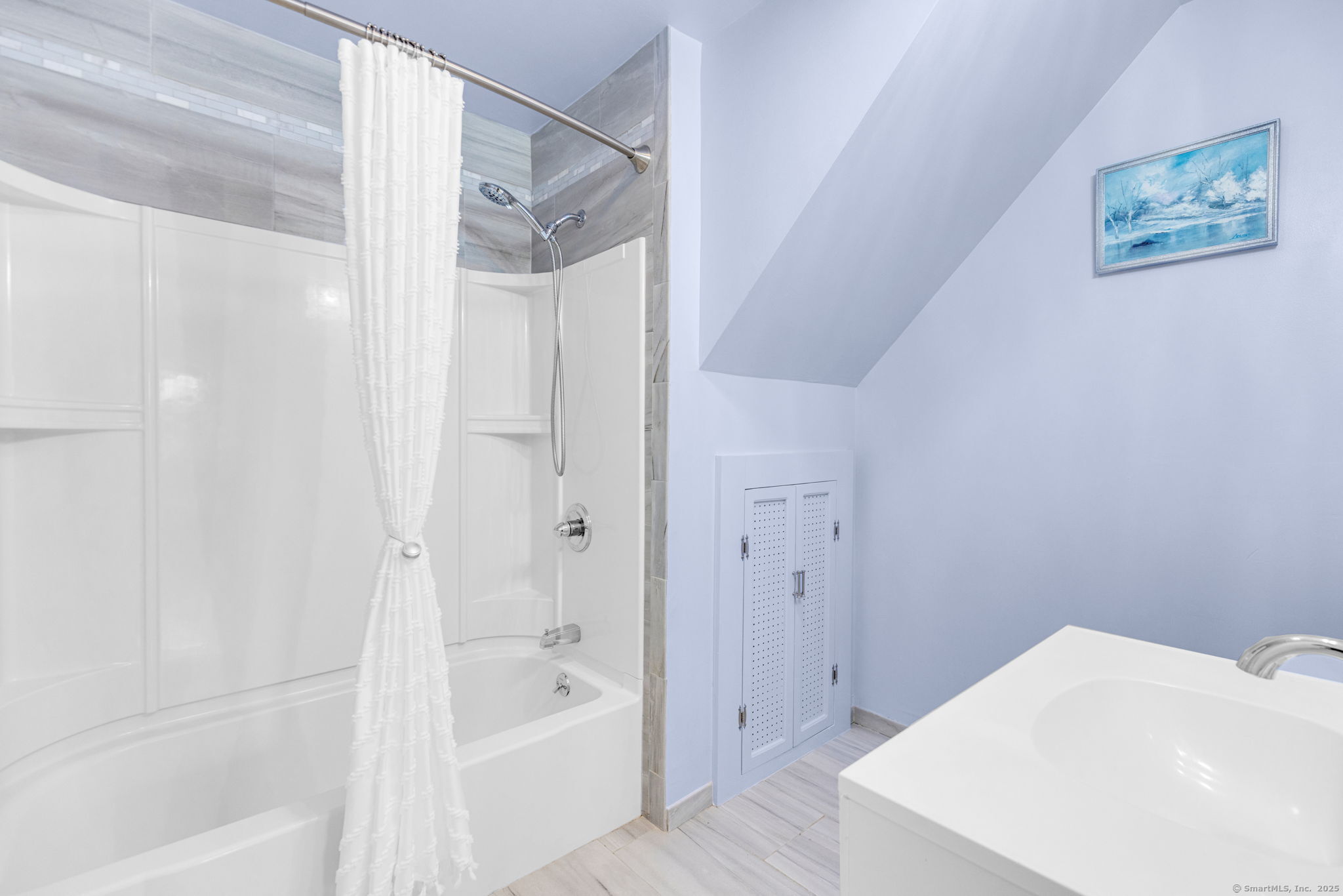 Portland, Connecticut 06480, United States, 3 Bedrooms Bedrooms, ,2 BathroomsBathrooms,Residential,Coming Soon,228309