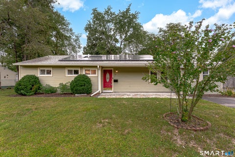 Homes For Rent - 56 Greenfield Drive<br/> Windsor Locks, CT 06096