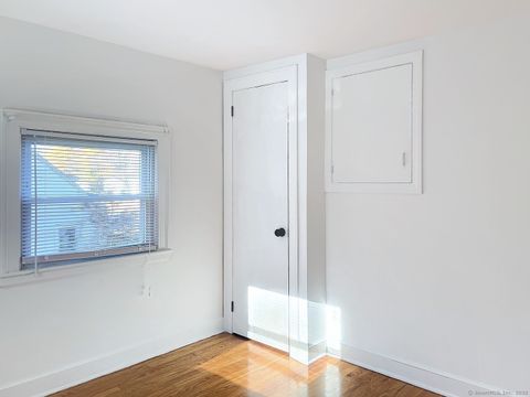 Tiny photo for 4 Marlon Place #2, Cromwell, CT 06416 (MLS # 24146434)