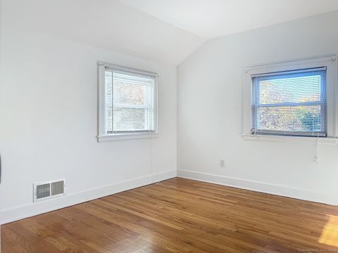 Tiny photo for 4 Marlon Place #2, Cromwell, CT 06416 (MLS # 24146434)