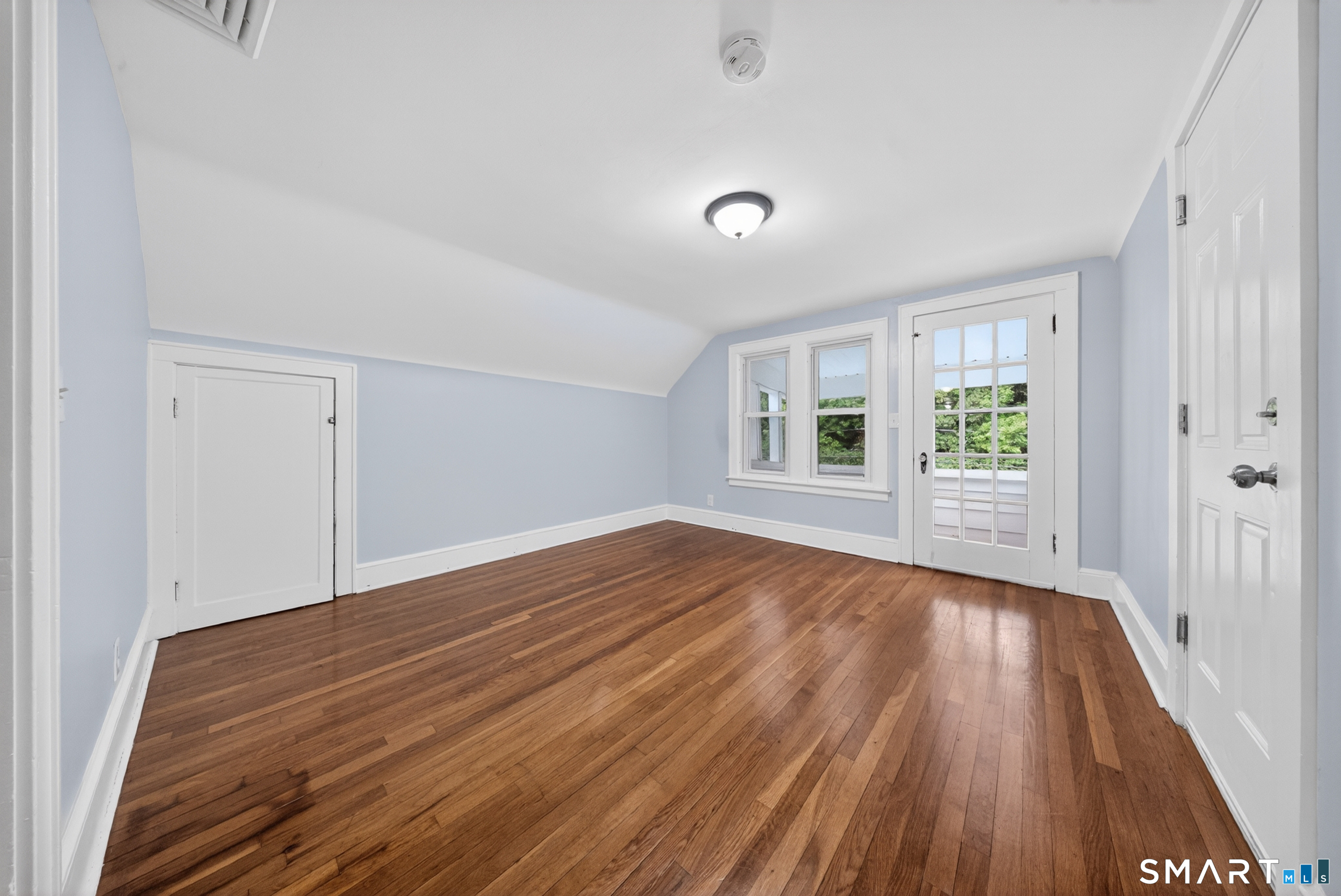 260 North Main Street 3