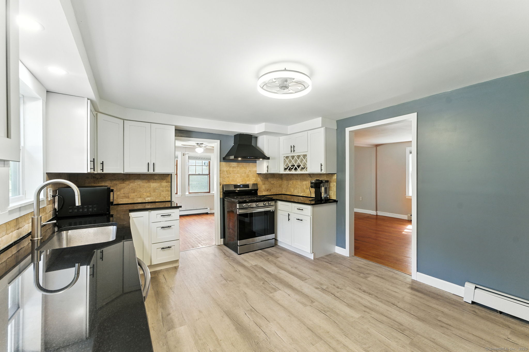 332 Colonel Ledyard Highway