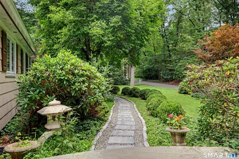 Tiny photo for 2 Stony Brook Road S, Darien, CT 06820 (MLS # 24201408)