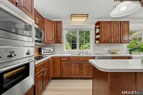 Tiny photo for 2 Stony Brook Road S, Darien, CT 06820 (MLS # 24201408)
