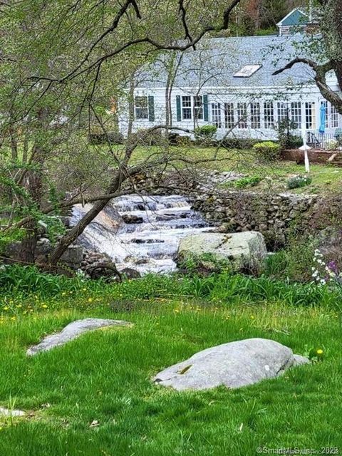 A home in Stonington