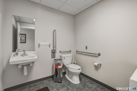 Tiny photo for 2346 Boston Post Road, Guilford, CT 06437 (MLS # 24153173)